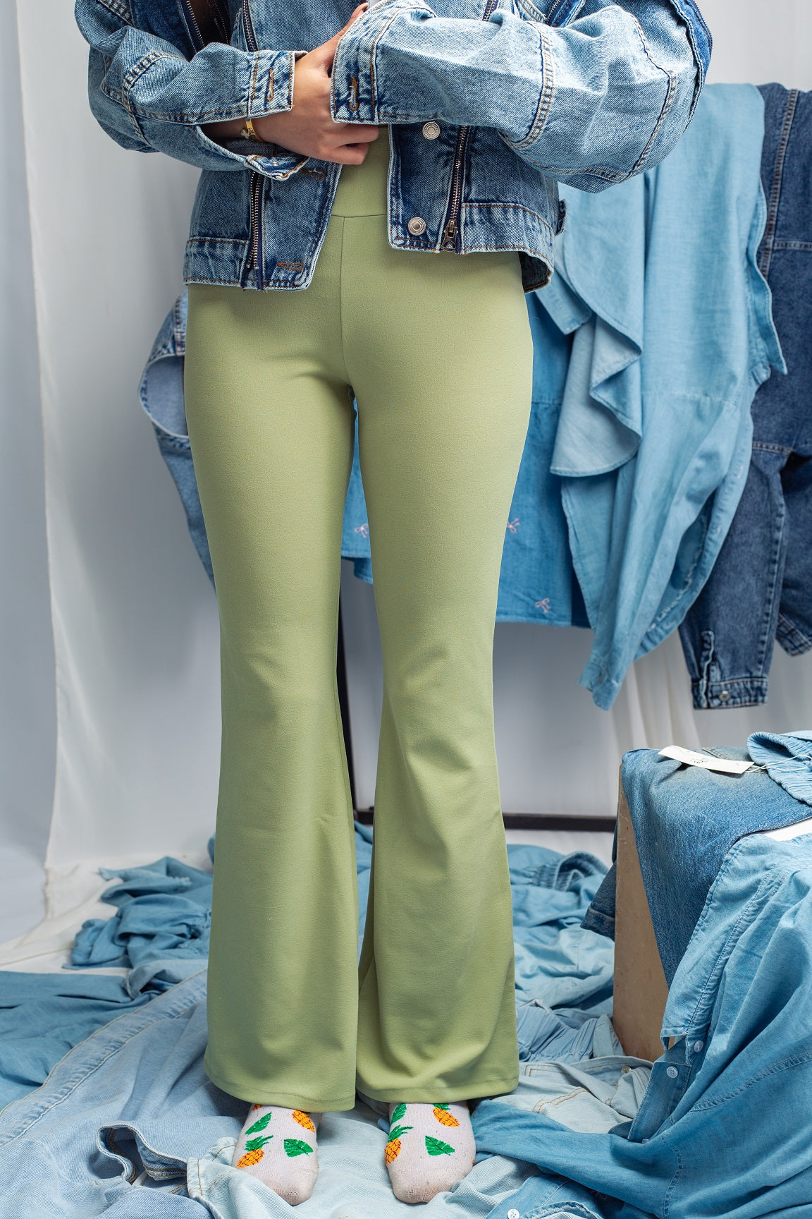 Mint green Sleek Fit Pants – soft stretch with flared cut