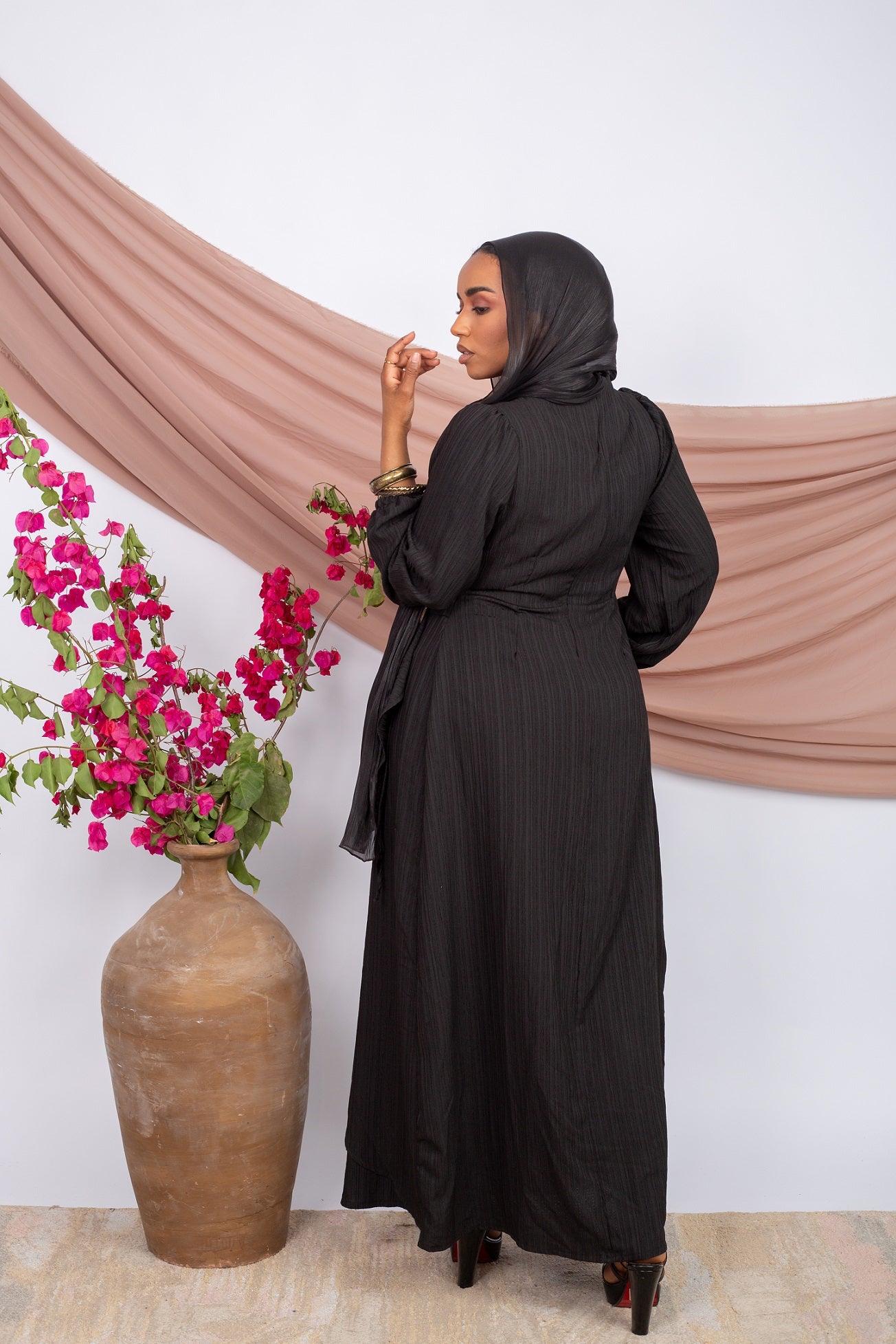 Moody Dress -Black