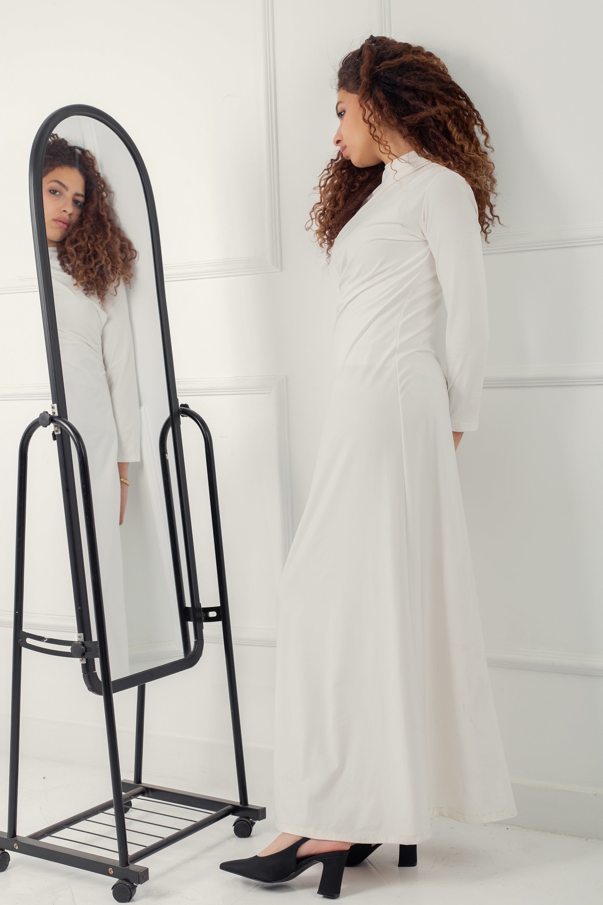 Basic Colors Dress in White 