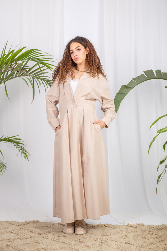 Orla Dress in Beige – full-length, tailored fit, elegant poplin fabric